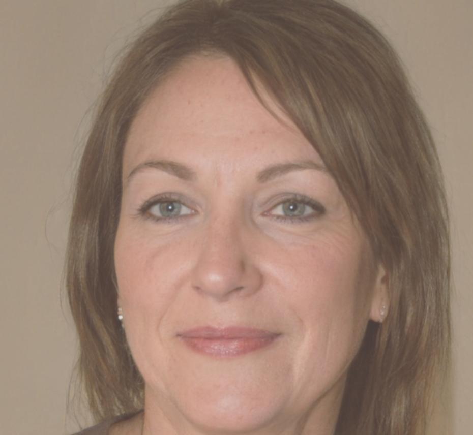 Portrait de Léonie Beaumont, consultante en audit financier